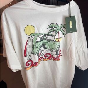 Daily Drills bronco graphic tee OS never worn brand new